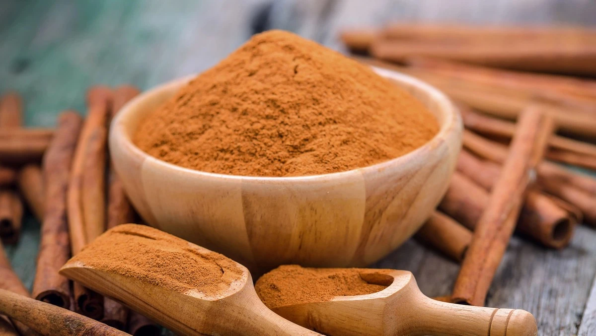 Záhradáři prozradili: proč rozdrtit skořici kolem rostlin