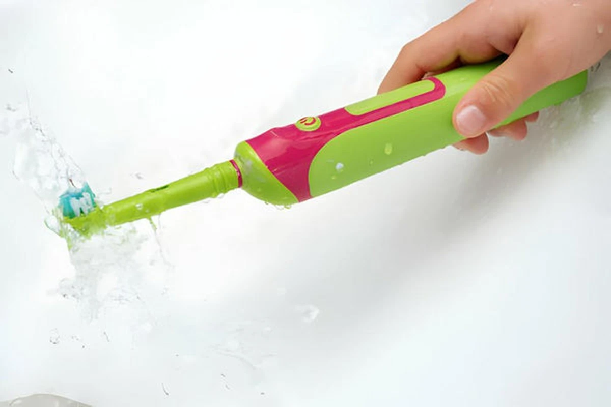 Ocet v umývačce zubů: čistí lépe než drahé pasty - image 2