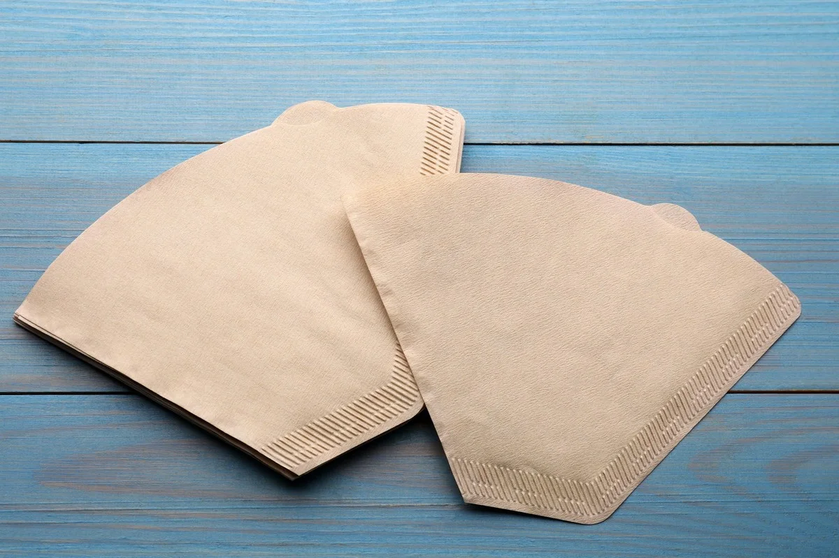 Kávový filtr jako náhrada za papírový ubrousek: ekonomické řešení