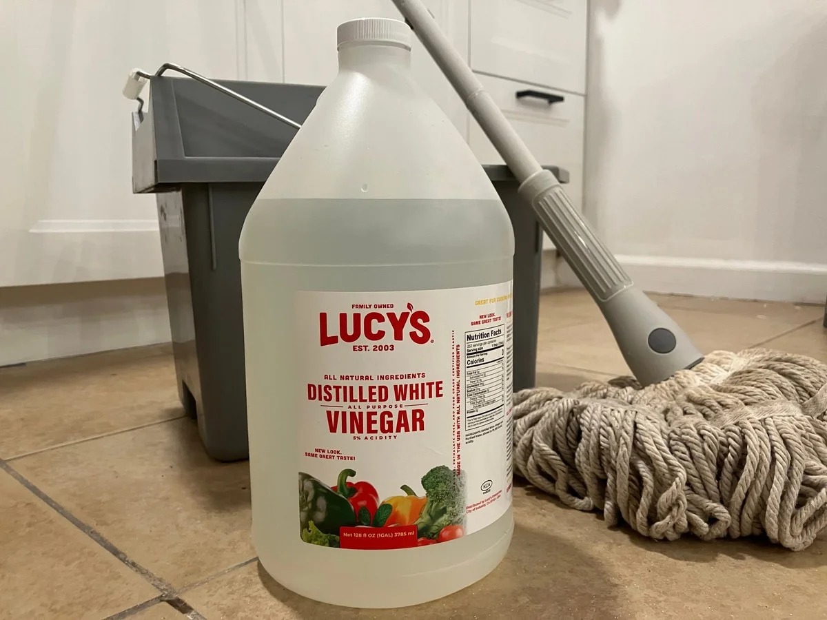 Ocet v prádelně: proč to funguje lépe než drahoceného aviváž - image 1