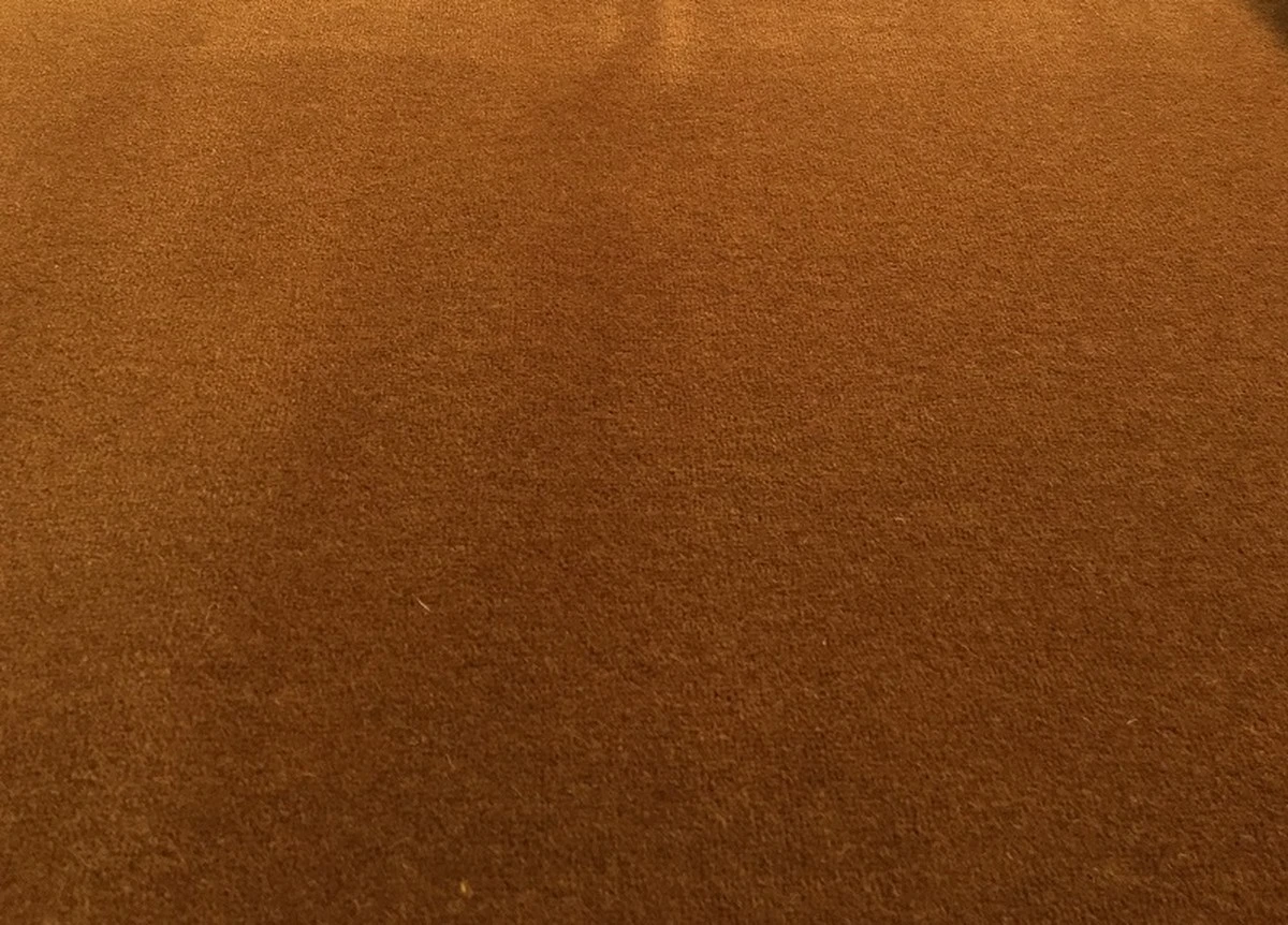 Skořice v koberci místo drahého sprejů: Babičino odhalení vůně