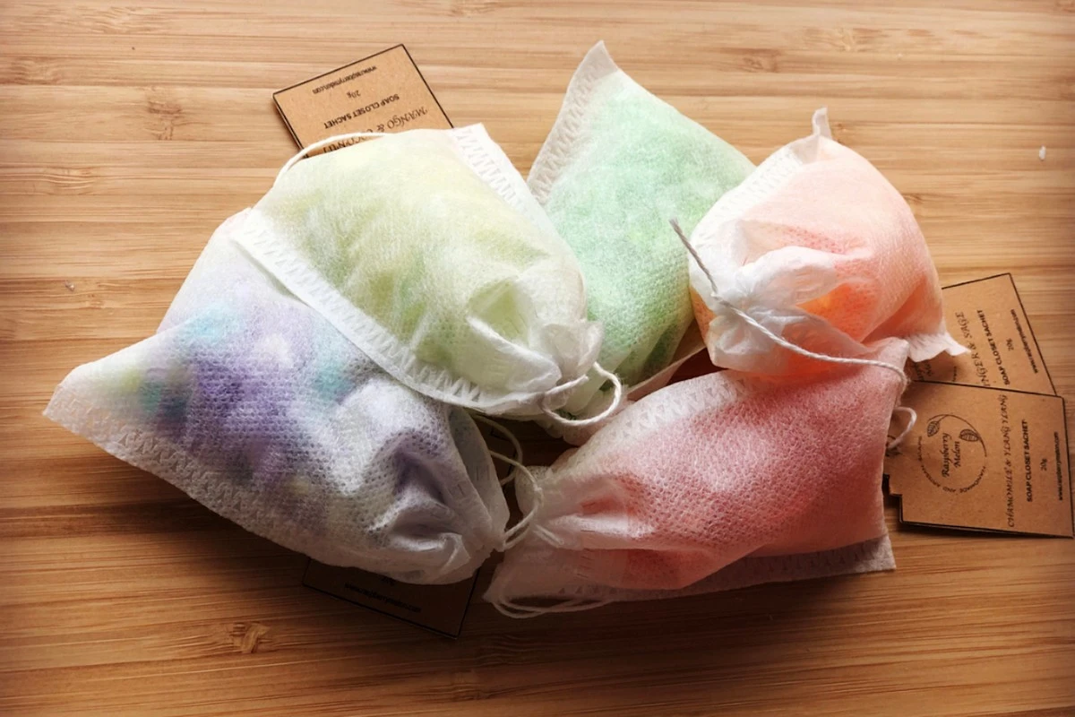 Vložte do skříně kousek mýdla — co se stane s vašimi oblečením - image 1