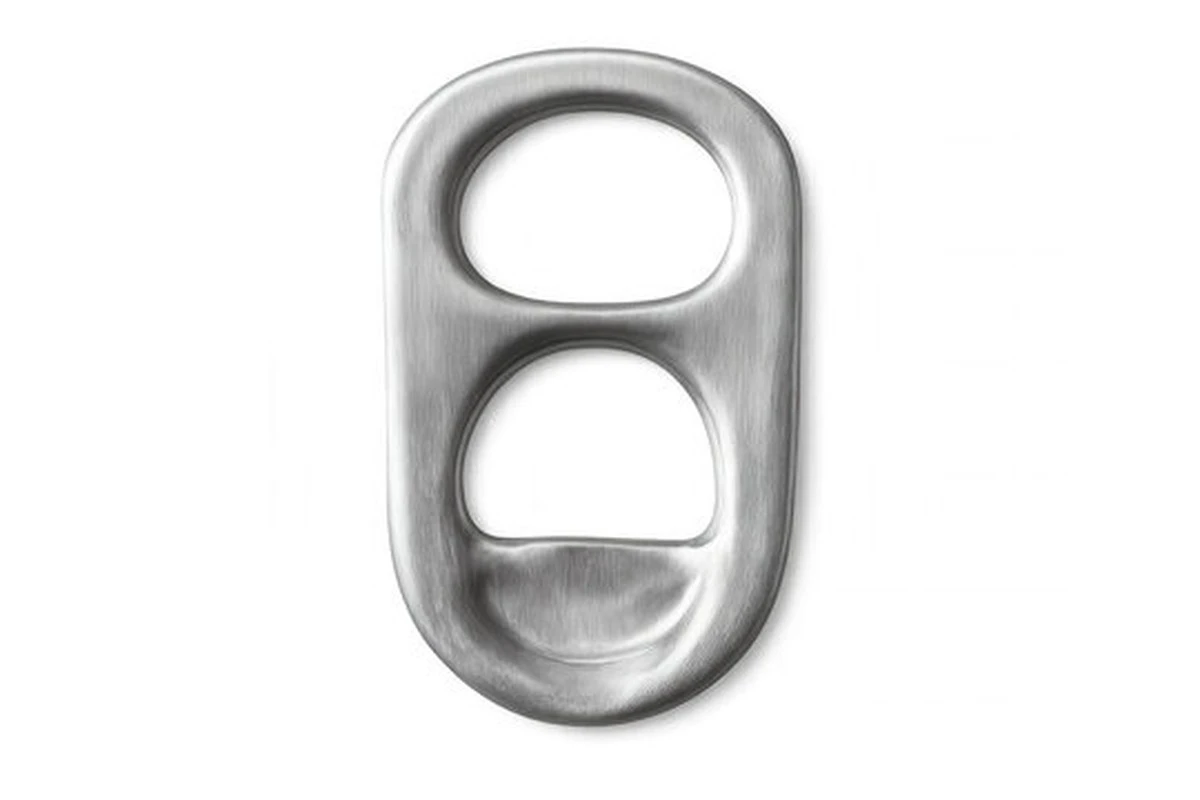 Páka od konzervy jako čistič mezi dlaždicemi - image 1