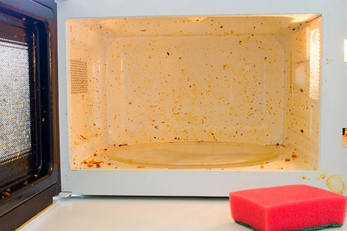 Jedlá soda v mikrovlnné troubě: největší chyba, kterou děláte při čištění - image 2