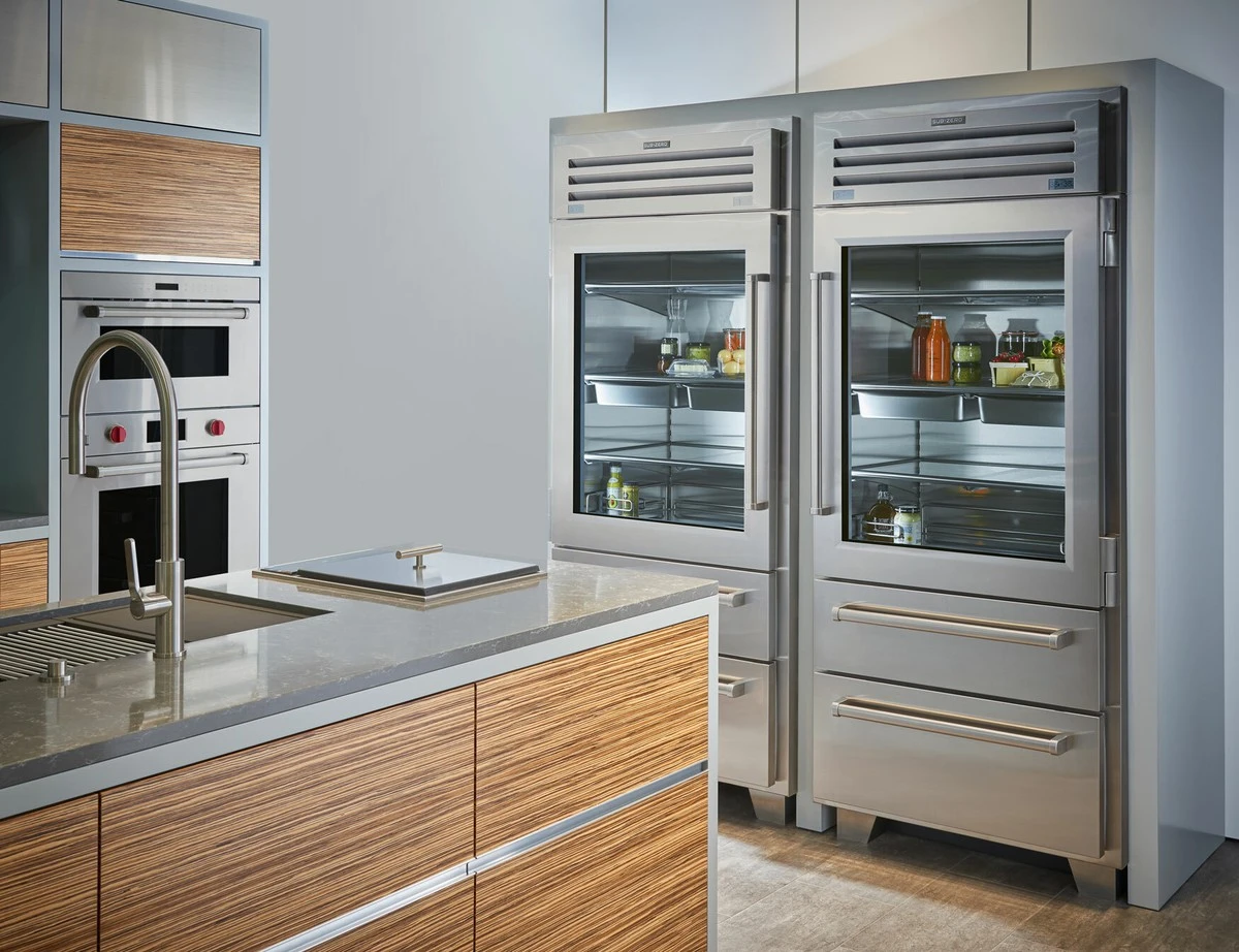 Ocet na skleněnou frontu lednice: štítí ji před bakteriemi - image 1