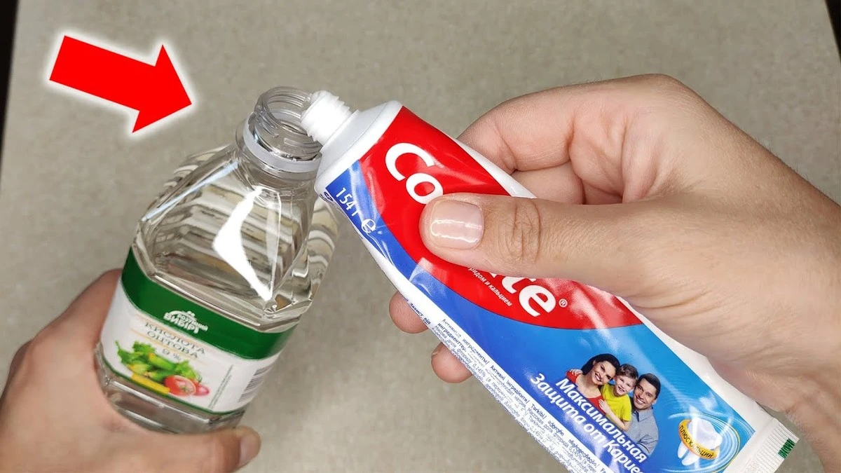 Ocet v trubicích zubní pasty? Bakterie neměly šanci