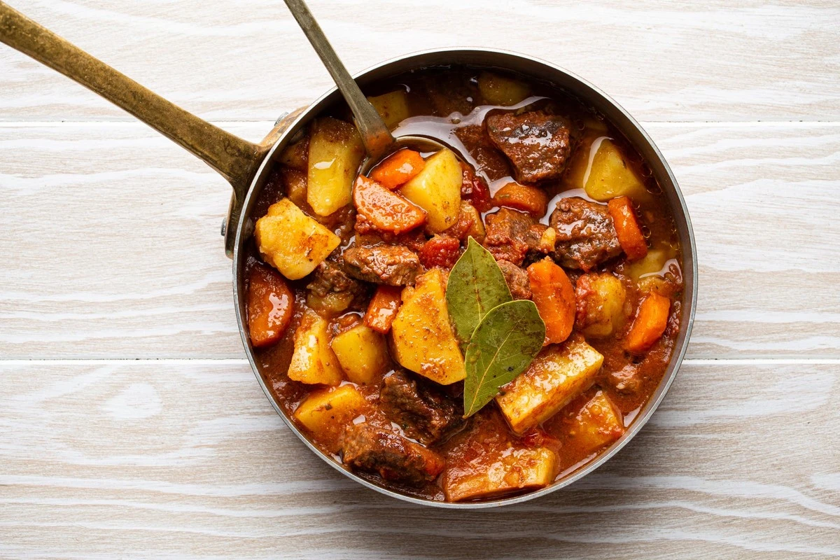 Proč kuchaři vždy přidávají do vroucí vody lístek vavřínu - image 1