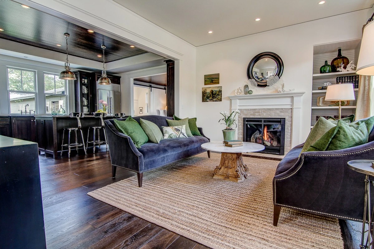 Truhlář varuje: nikdy nemalujte dřevo v přední místnosti - image 2