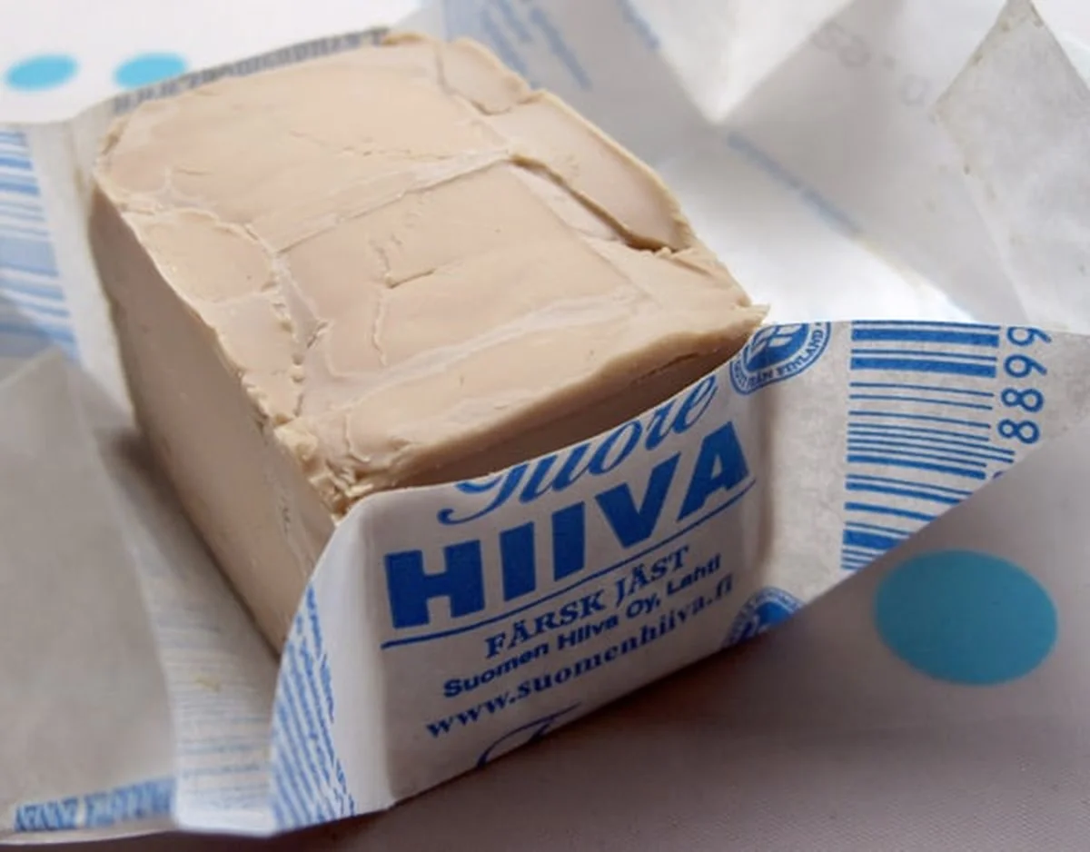 Kvasnice v lednici zastaví plíseň natrvalo – vyzkoušejte to dnes