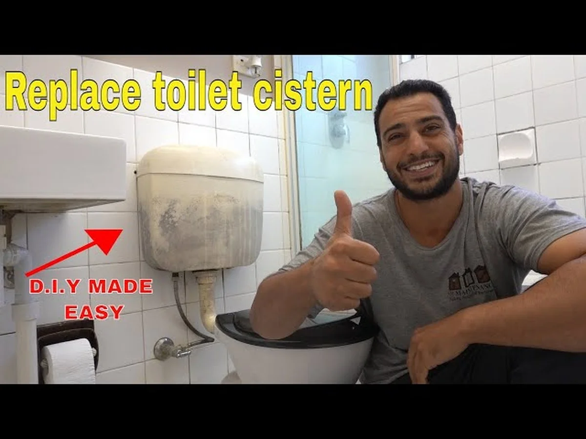 Plastová láhev v toaletě šetří vodu každý den. Návod v 30 sekundách - image 1