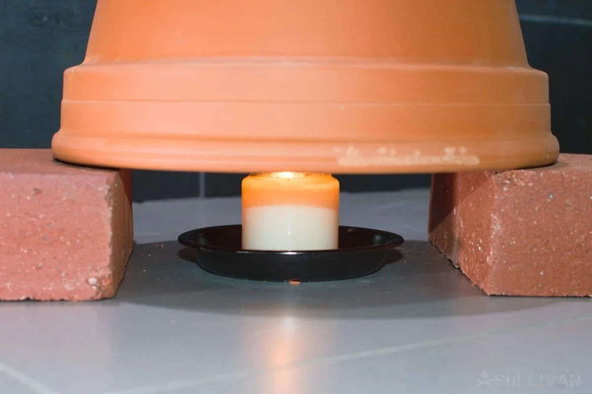 Pomocí svíčky rozehřejete místnost levněji než topením - image 2