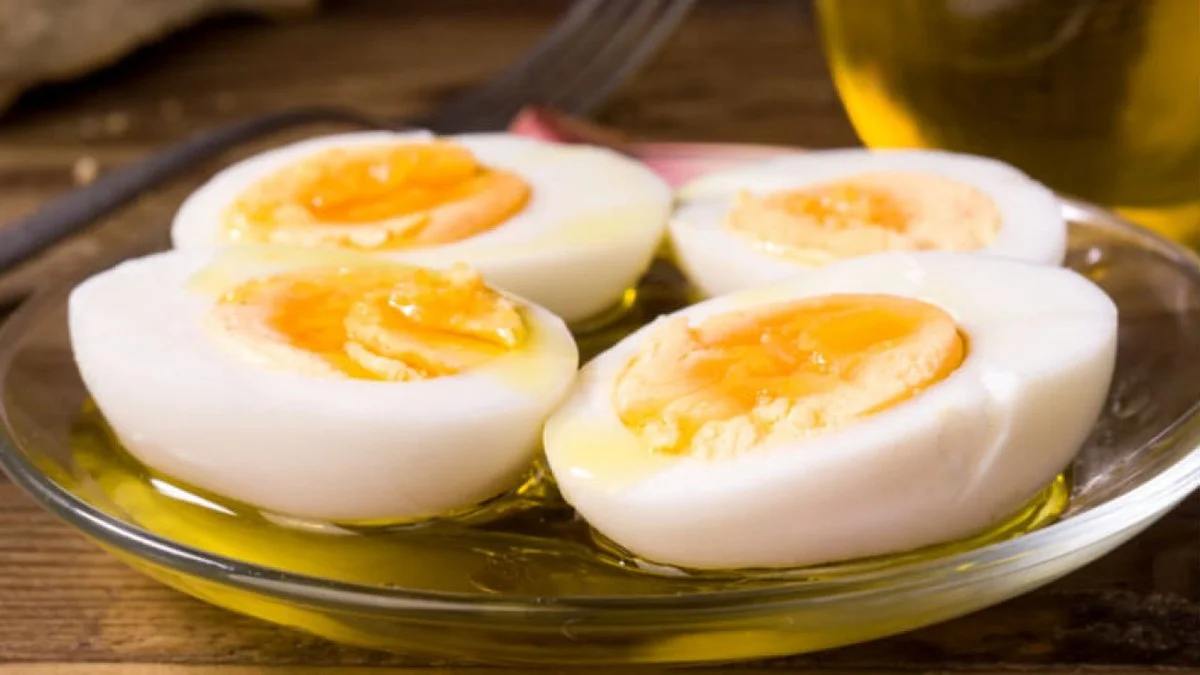 Proč všichni šéfkuchaři přidávají ocet do vařící vody s vejci - image 1