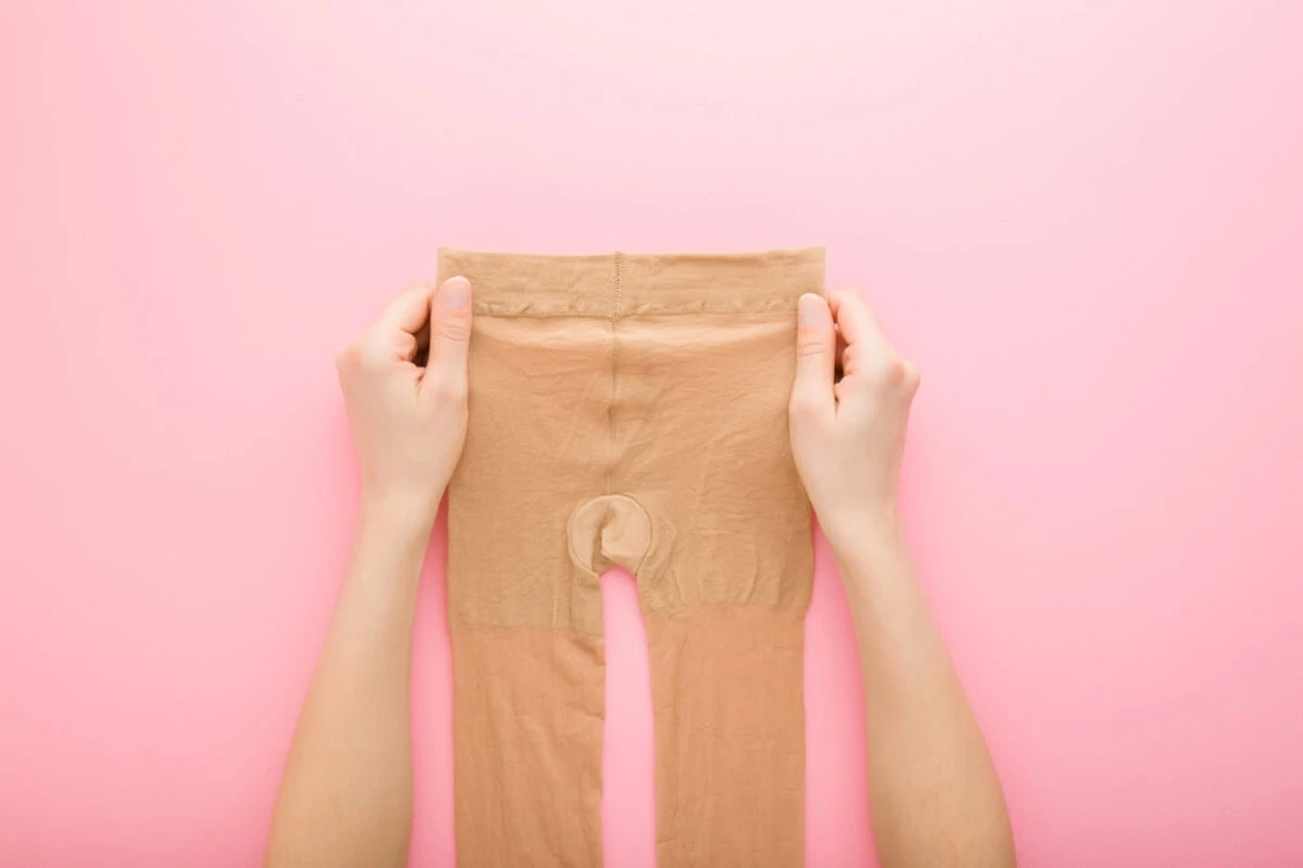 Jak používat staré punčochy místo zásuvek na karbanátky