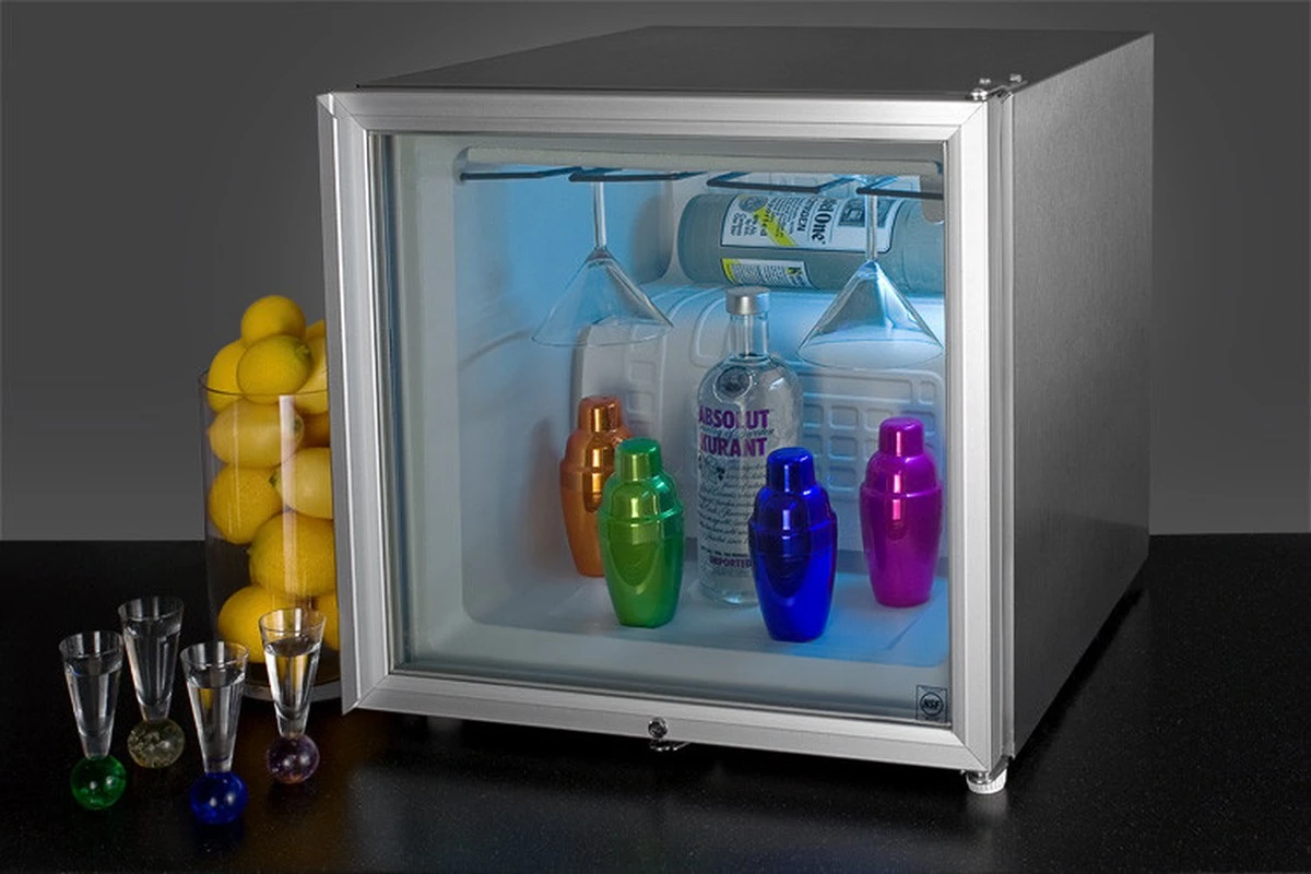 Ledová vodka do mrazáku není nápad: zde si ji schováte chytřeji