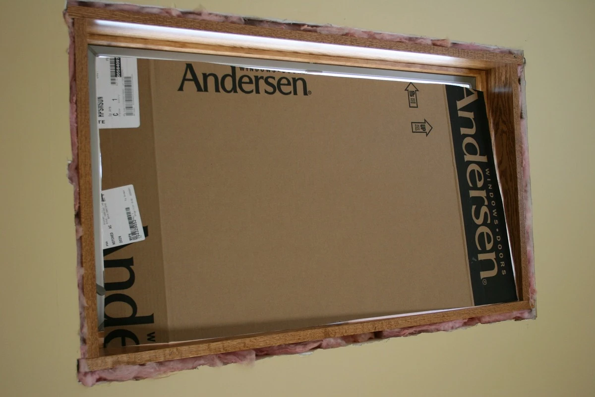 Tesaři vám nikdy neřeknou: proč v létě zatemnit okna papírem - image 2