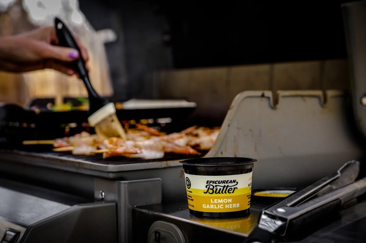 Máslo na špíz bez pálu: chemie, kterou znají špekáči